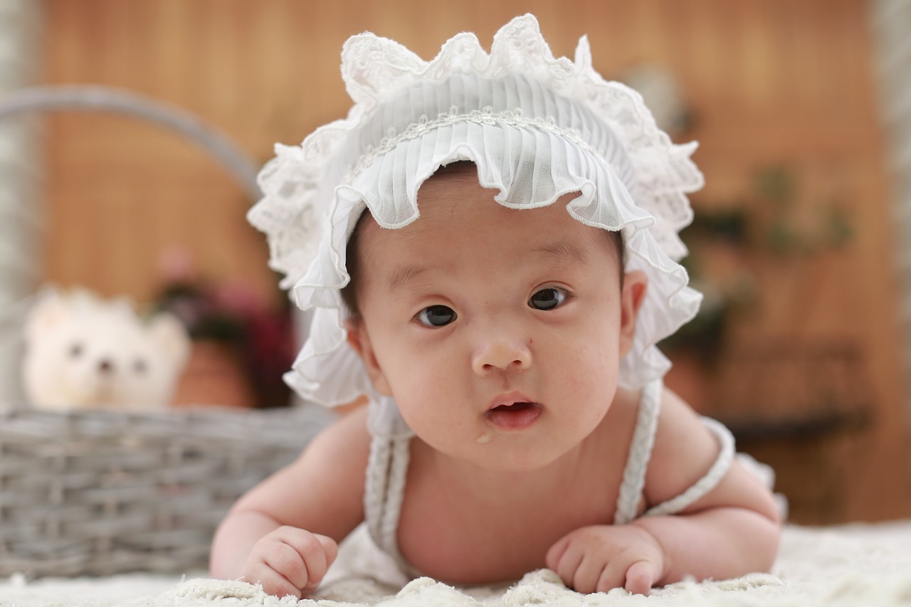 一个月NF宝贝(国际)生殖的婴儿鱼肝油用量（一个月孕妈供卵生的宝宝吃鱼肝油的功效与作用）